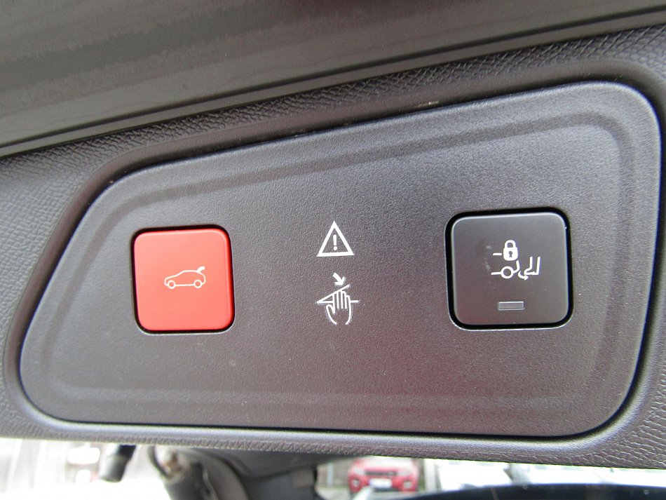 Peugeot 3008 2.0HDi 