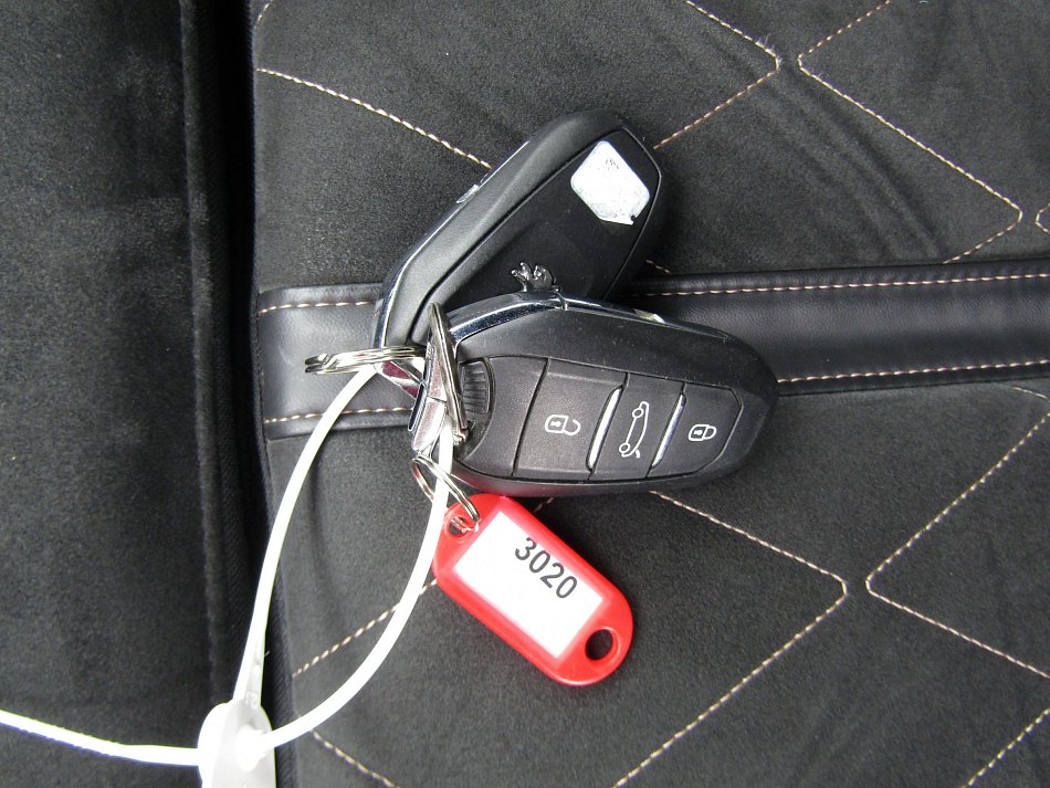 Peugeot 3008 2.0HDi 