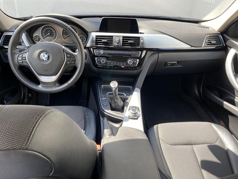 BMW Řada 3 2.0d  318d