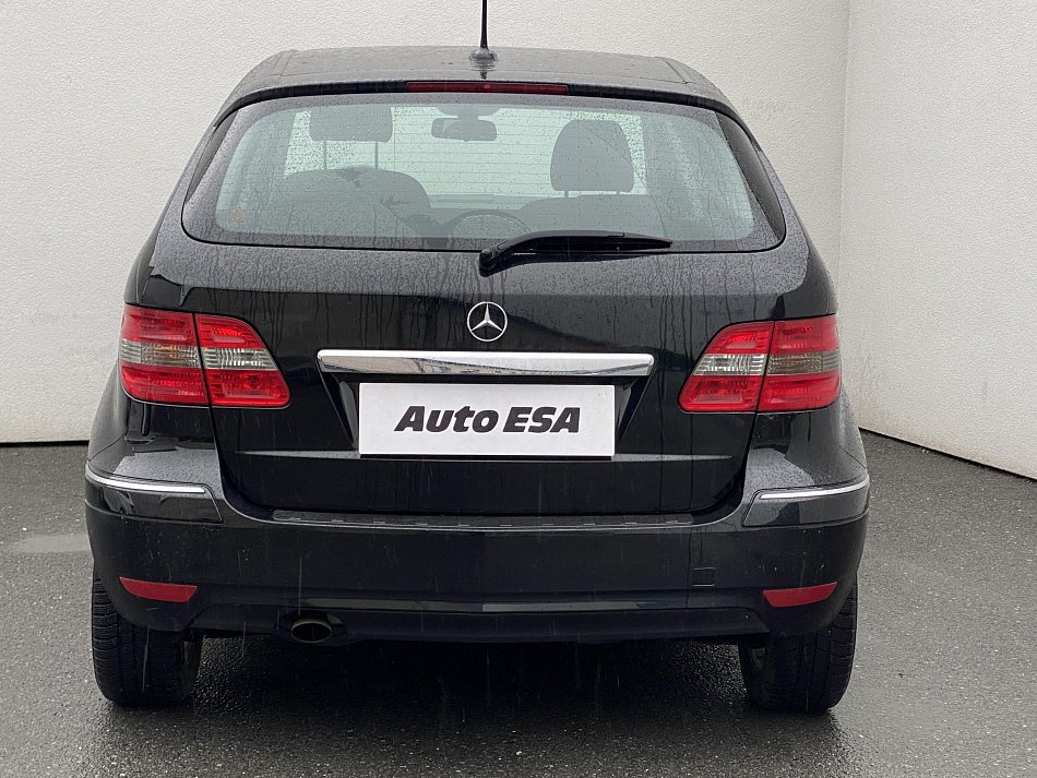 Mercedes-Benz Třída B 1.7i  B 180