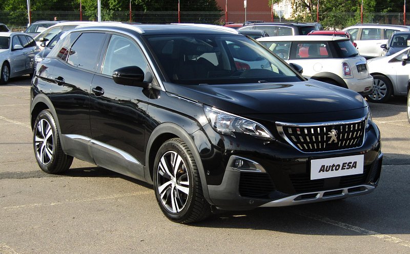 Peugeot 3008 1.2PT Allure
