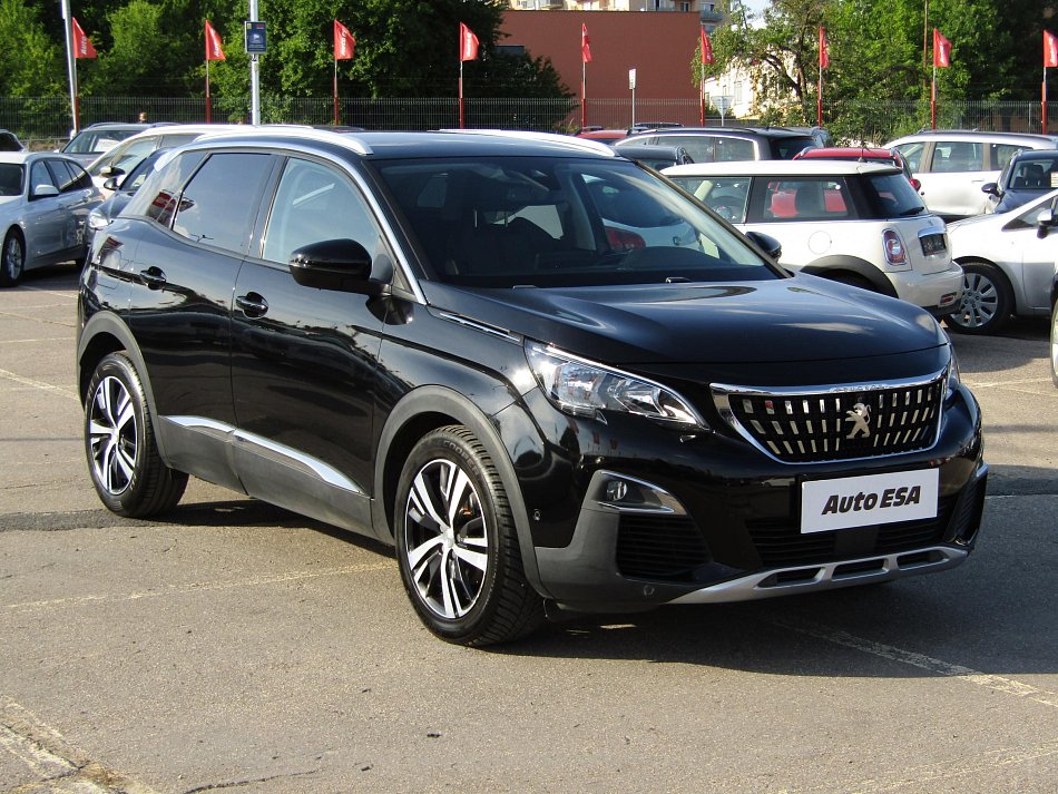 Peugeot 3008 1.2PT Allure