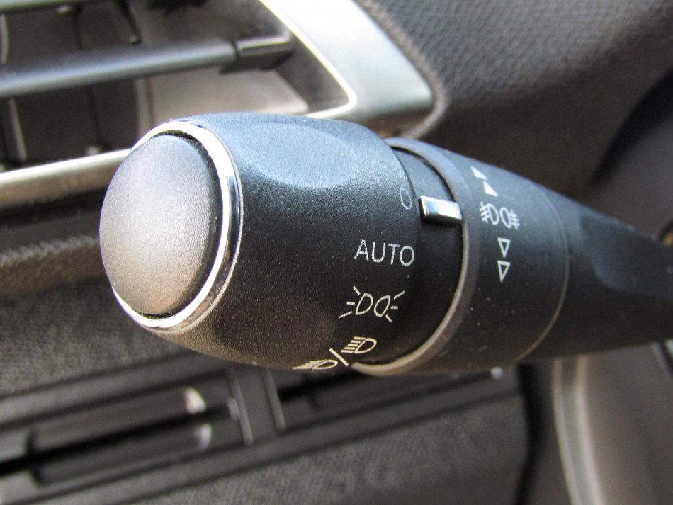 Peugeot 3008 1.2PT Allure