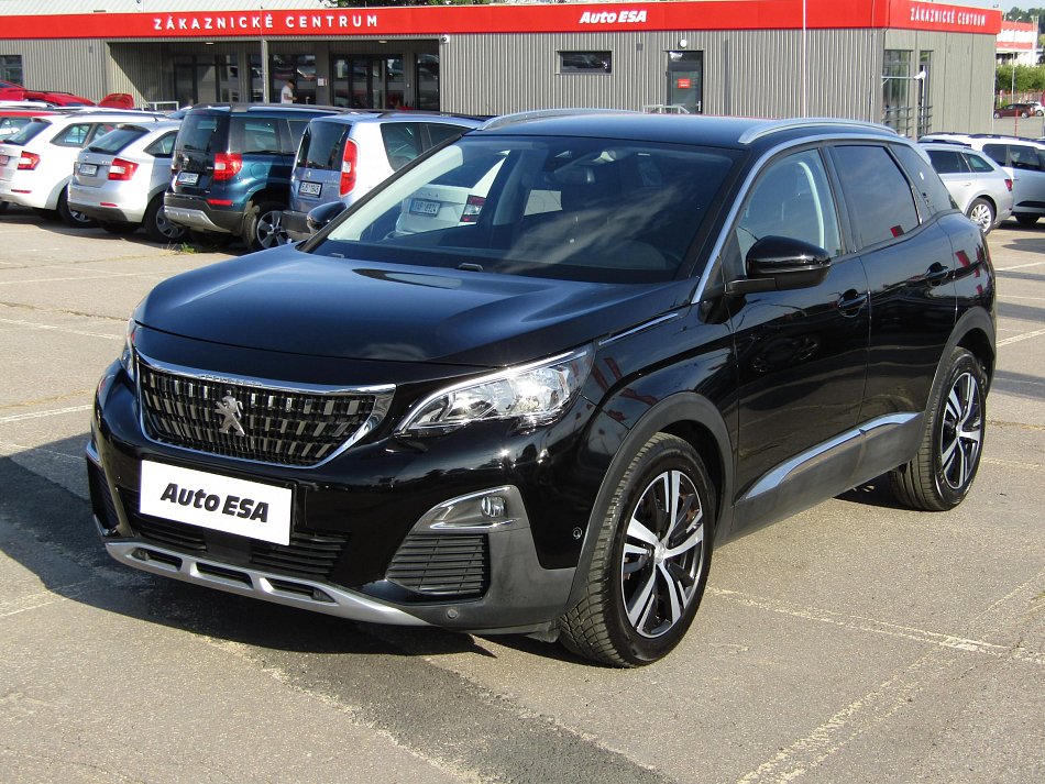 Peugeot 3008 1.2PT Allure