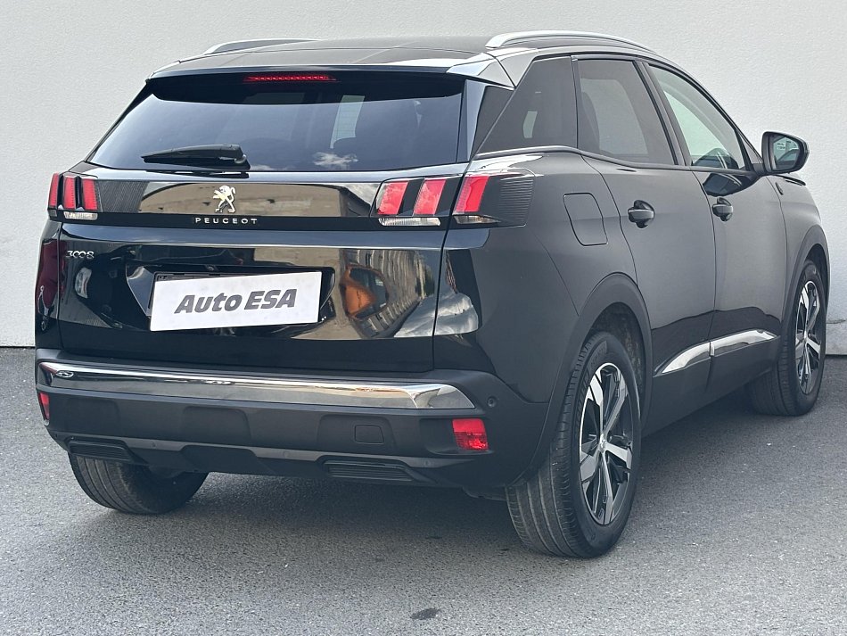 Peugeot 3008 1.2 PT Crossway