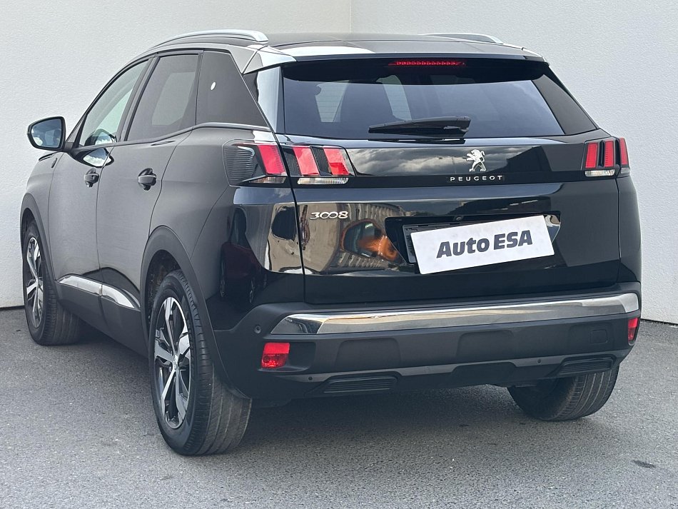 Peugeot 3008 1.2 PT Crossway