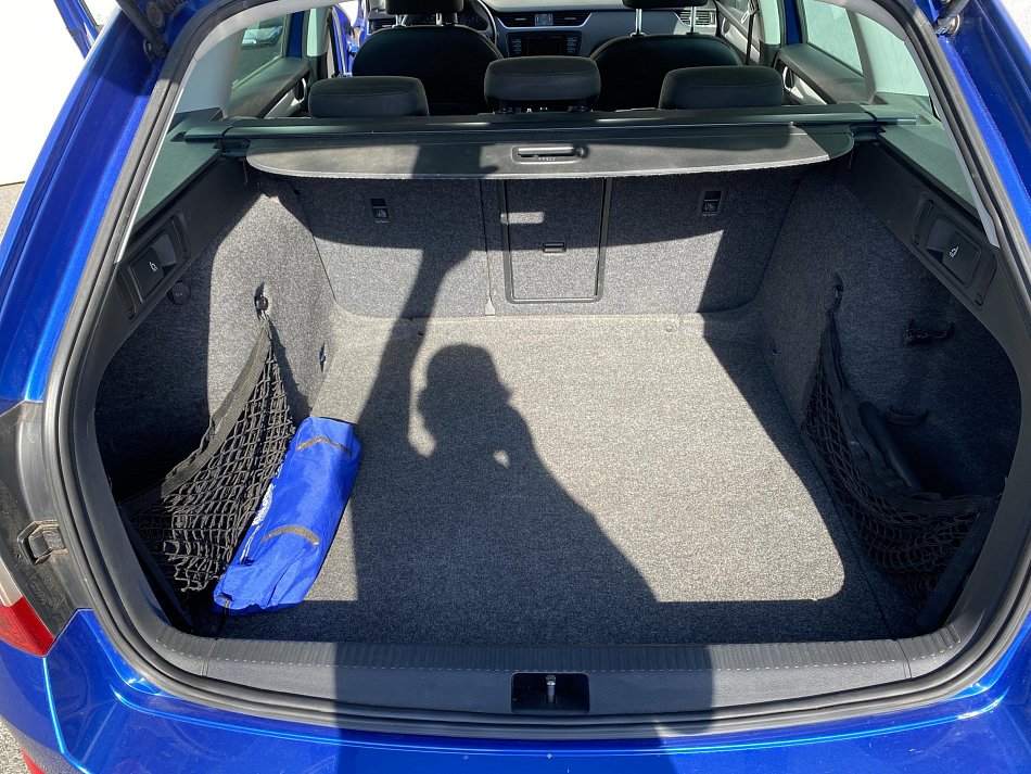 Škoda Octavia III 2.0 TDi Elegance