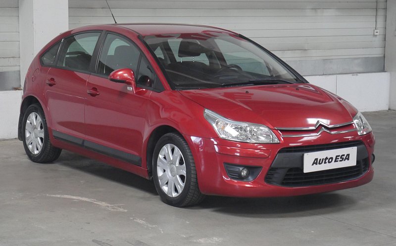 Citroën C4 1.4i 