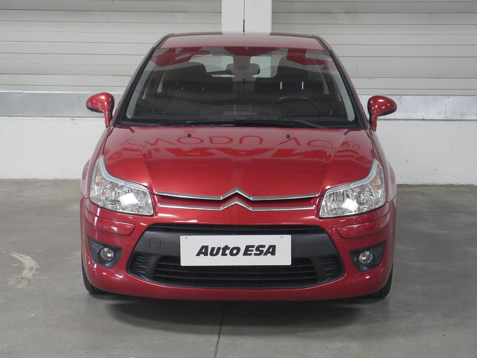 Citroën C4 1.4i 