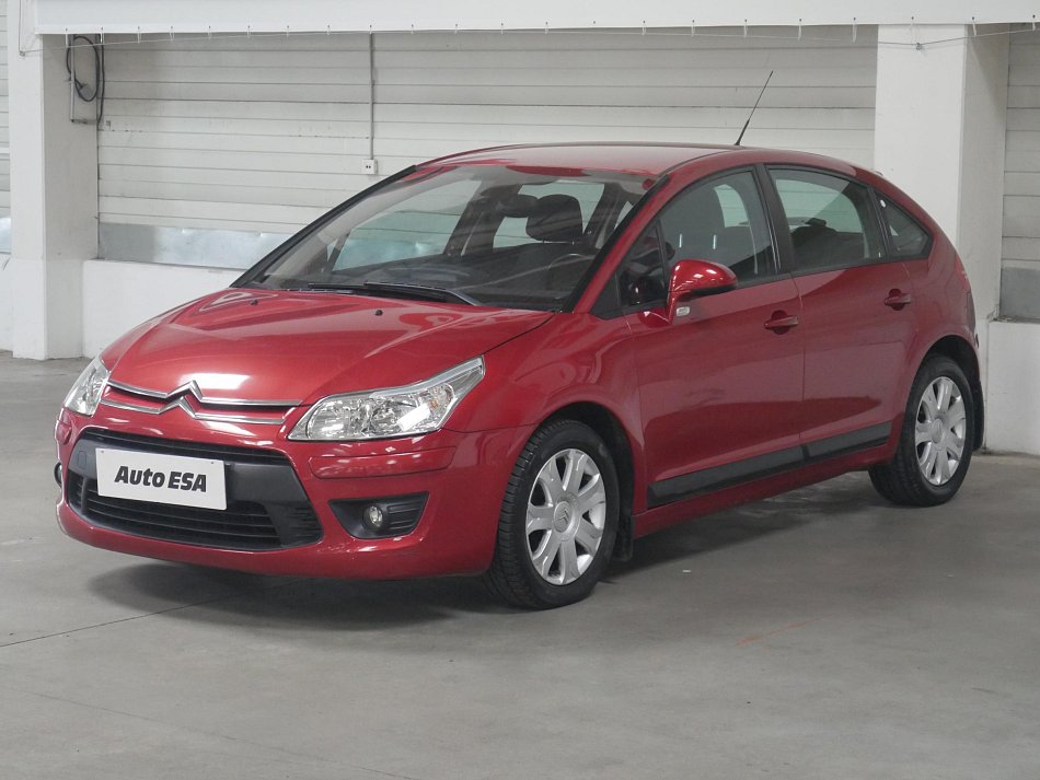 Citroën C4 1.4i 