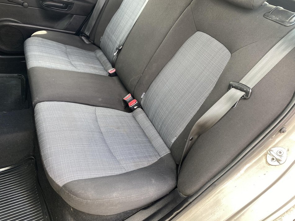 Kia Ceed 1.4i 