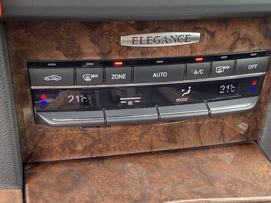 Mercedes-Benz Třída E 2.2CDi  E200