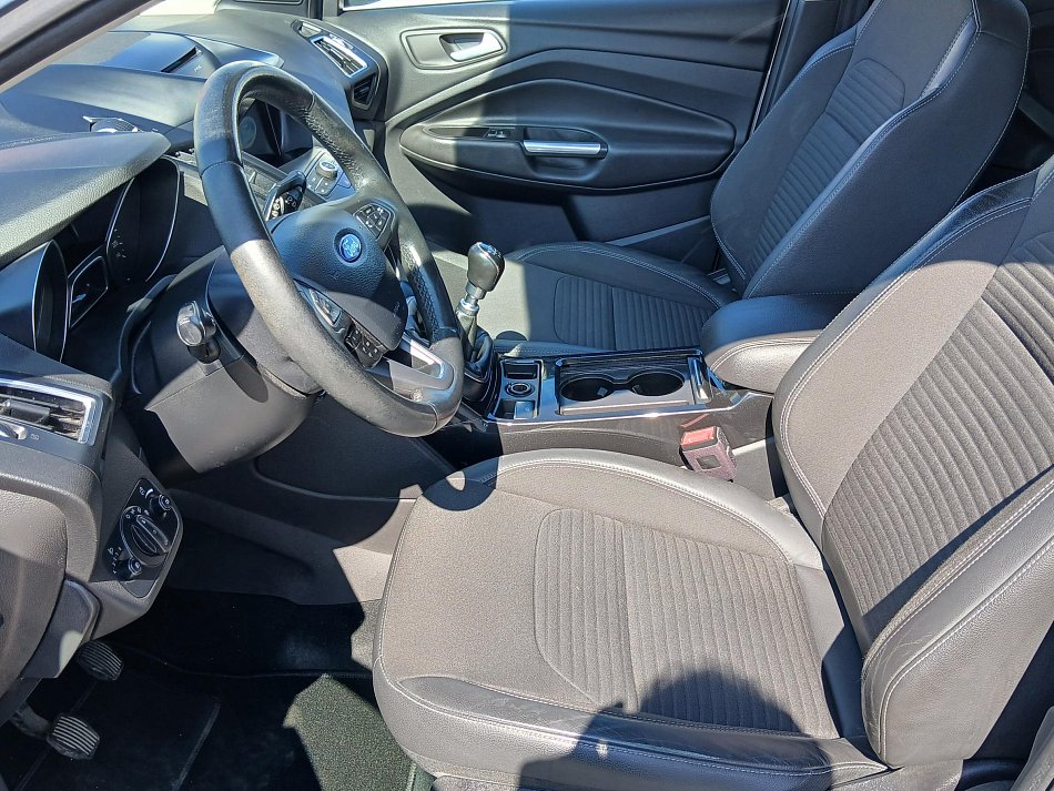 Ford Kuga 1.5 TDCi Titanium