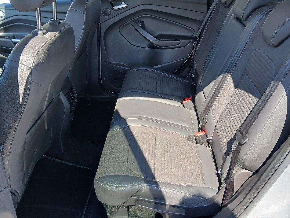 Ford Kuga 1.5 TDCi Titanium