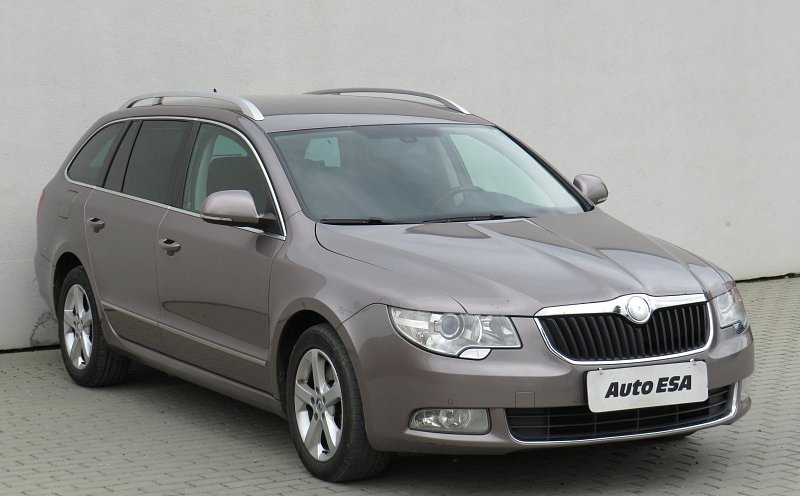 Škoda Superb II 2.0TDi Elegance