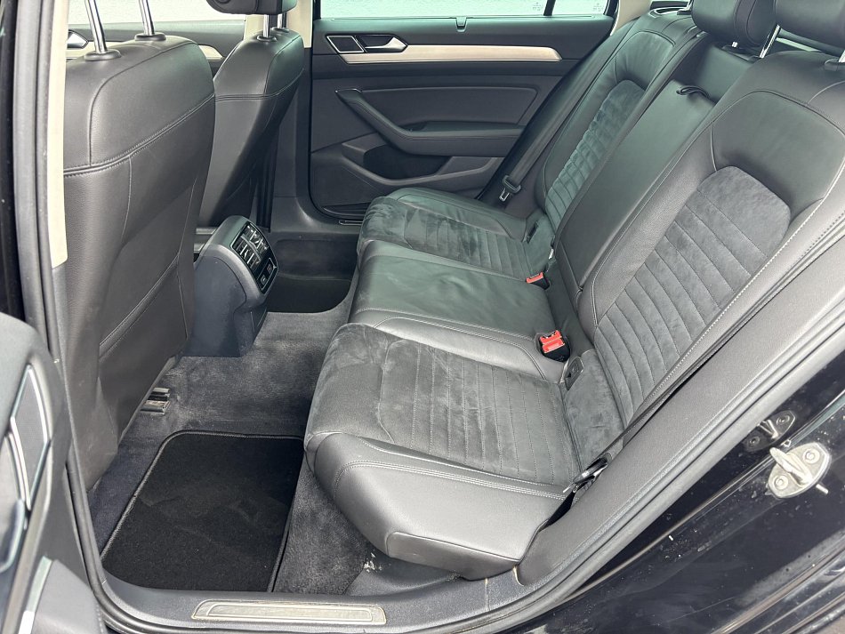 Volkswagen Passat 2.0 TDi Highline