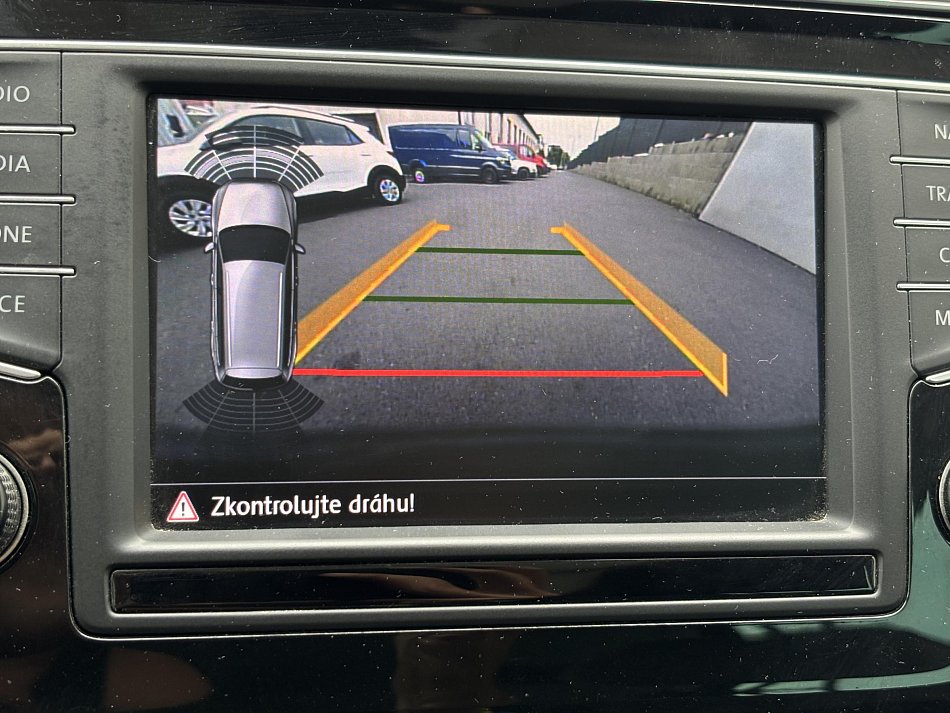 Volkswagen Passat 2.0 TDi Highline