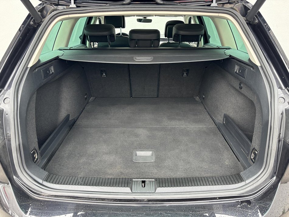 Volkswagen Passat 2.0 TDi Highline