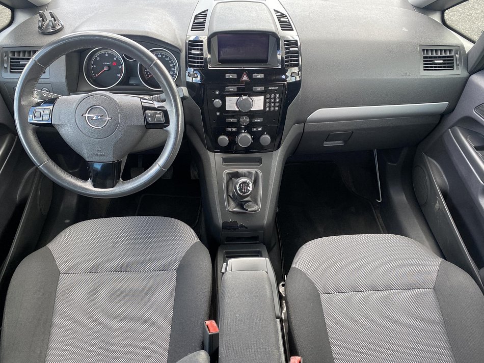 Opel Zafira 1.7 CDTi Enjoy 7 Míst