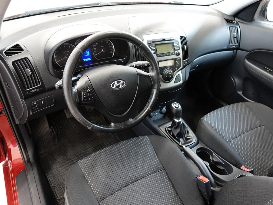Hyundai I30 1.4i 