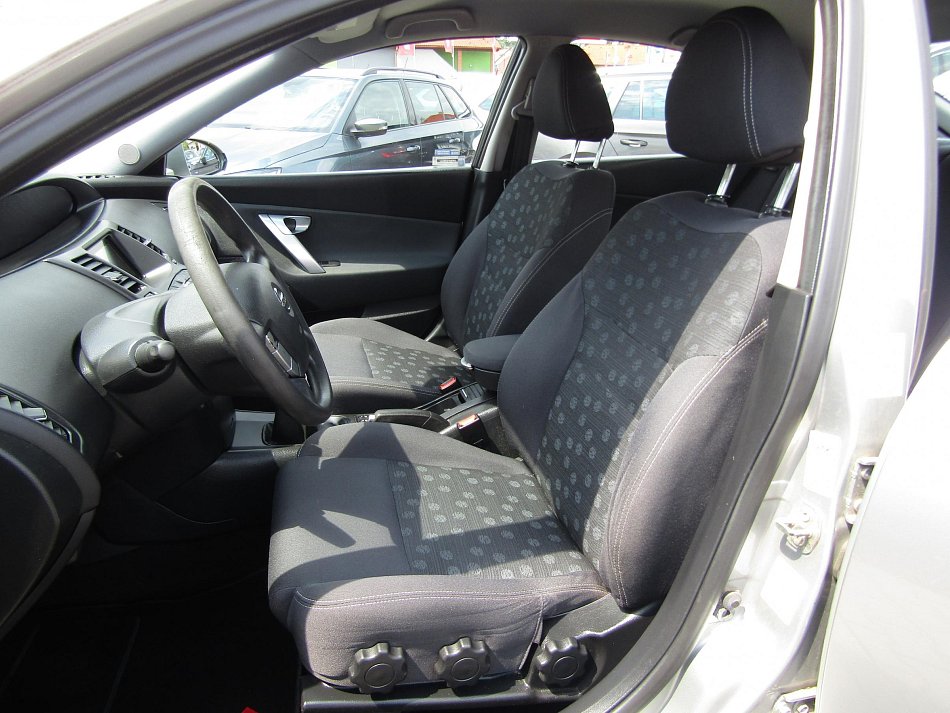 Nissan Primera 1.8 16V 