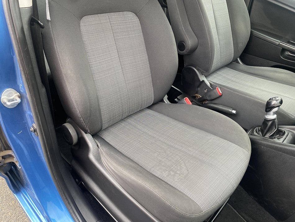 Kia Venga 1.4 CVVT 