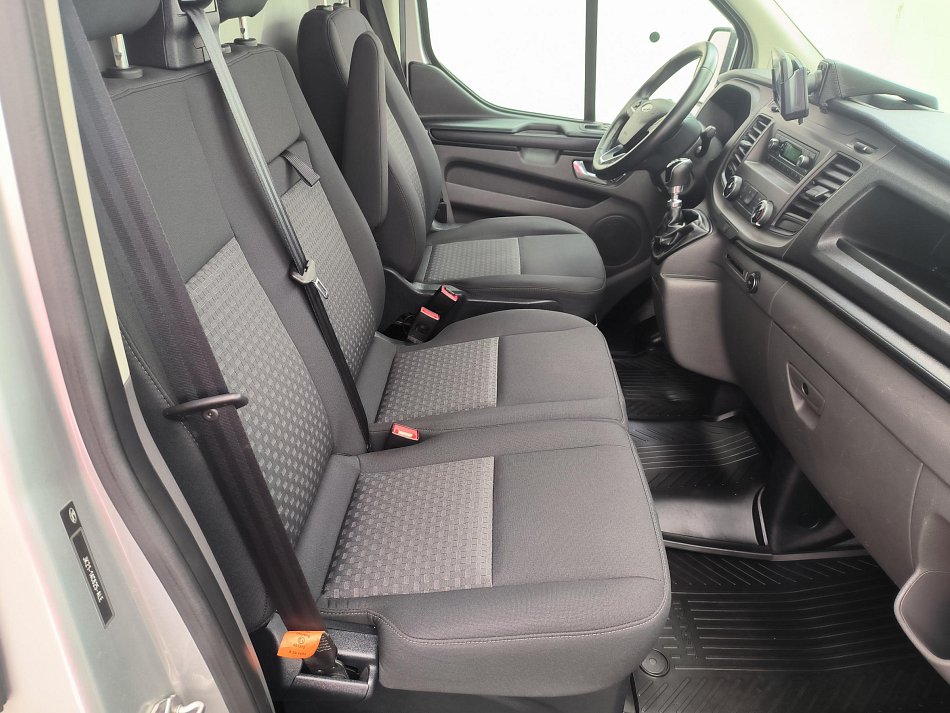 Ford Transit Custom 2.0TDCi Trend L2H1 DÍLNA
