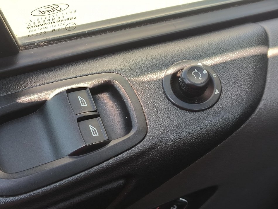 Ford Transit Custom 2.0TDCi Trend 6míst