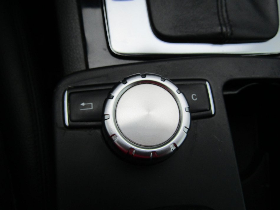 Mercedes-Benz Třída C 2.2CDi  C220