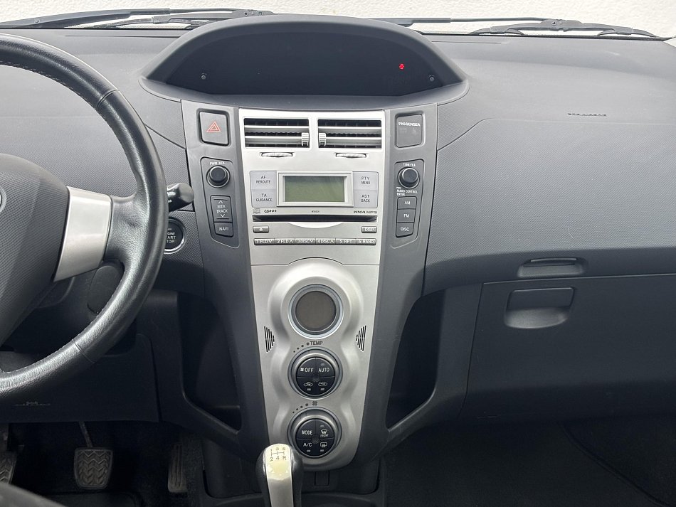 Toyota Yaris 1.3 