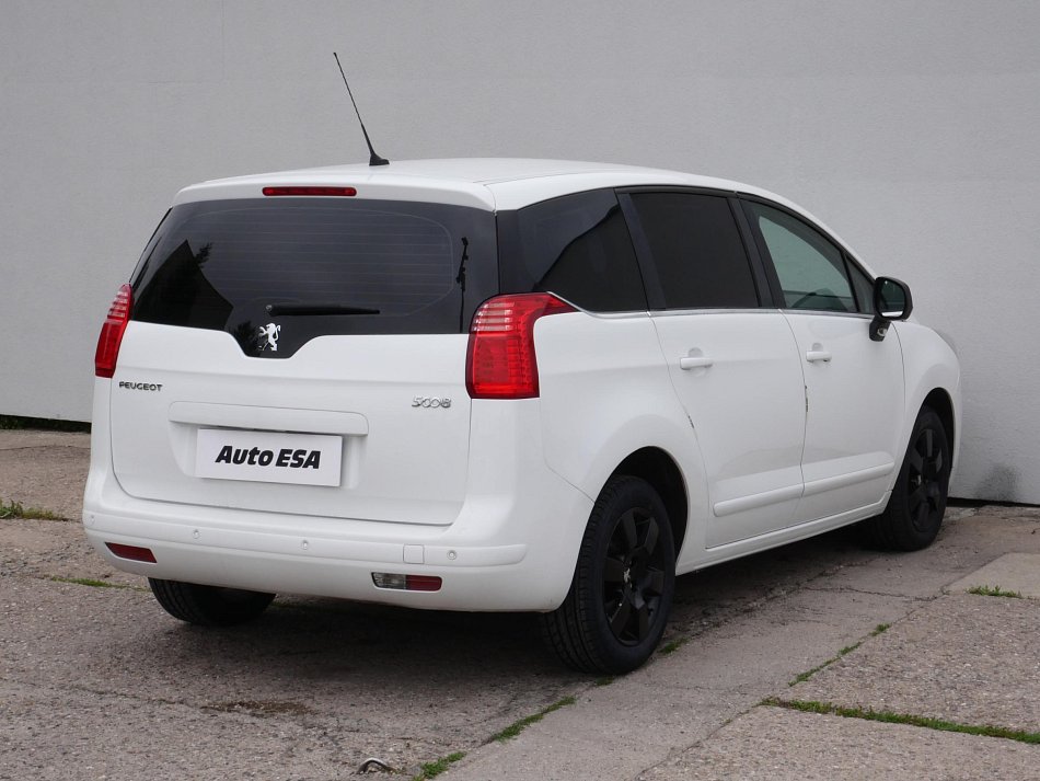 Peugeot 5008 1.6HDi 