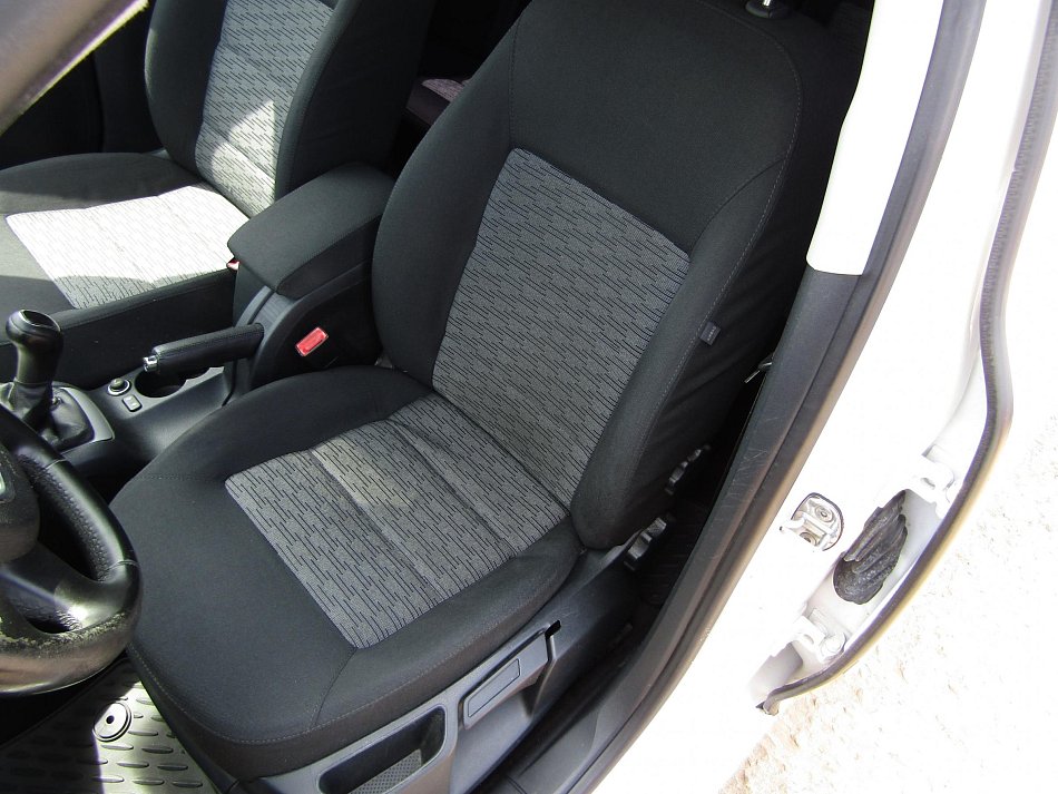 Škoda Octavia II 1.6TDi Ambiente