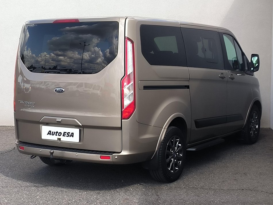 Ford Tourneo Custom 2.0TDCi Titanium