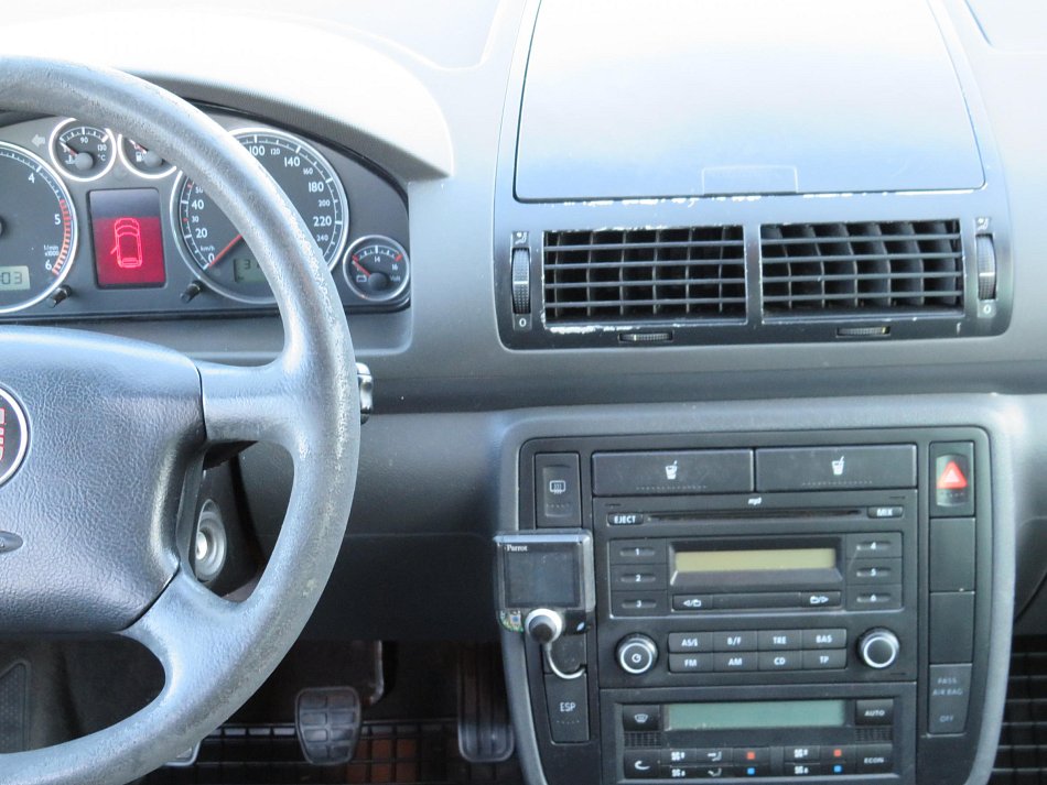 Seat Alhambra 1.9TDi  7míst