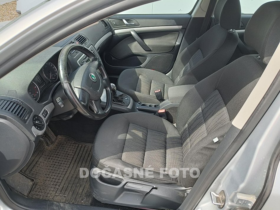 Škoda Octavia II 1.4 TSi Elegance