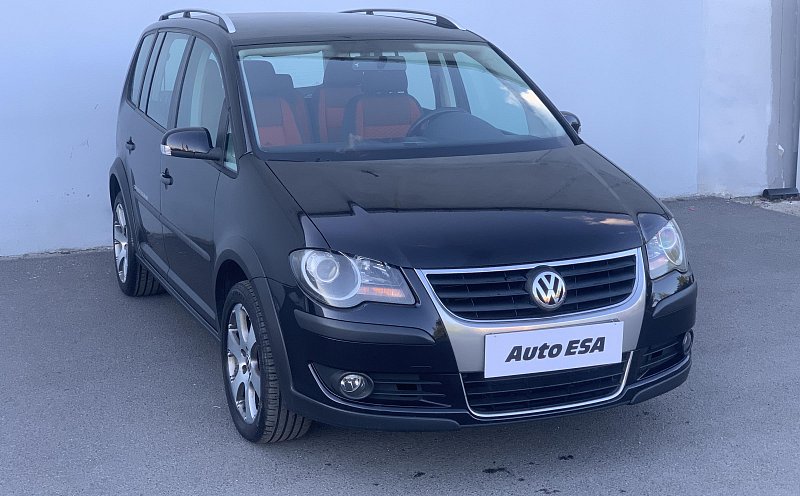 Volkswagen Touran 2.0 TDi CROSS