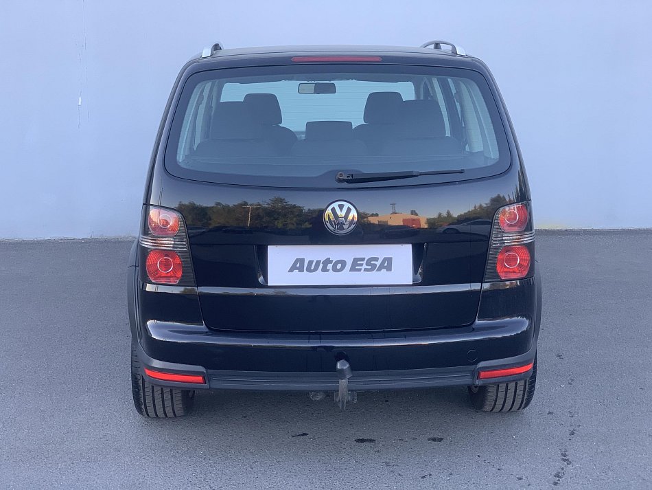 Volkswagen Touran 2.0 TDi CROSS