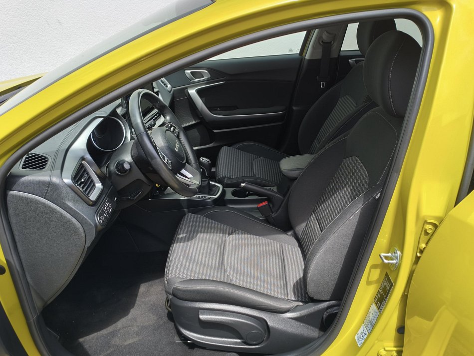 Kia Ceed 1.5 T-GDi TOP