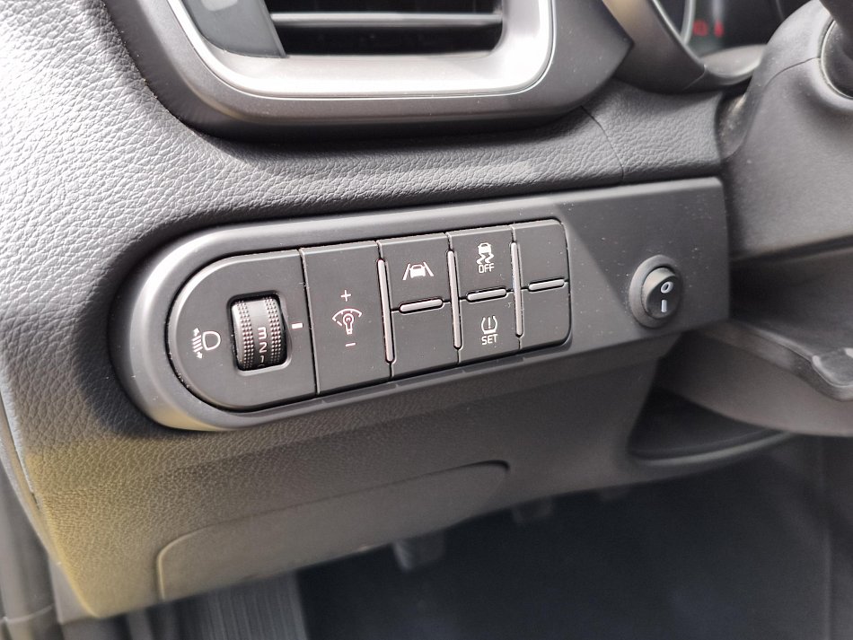 Kia Ceed 1.5 T-GDi TOP