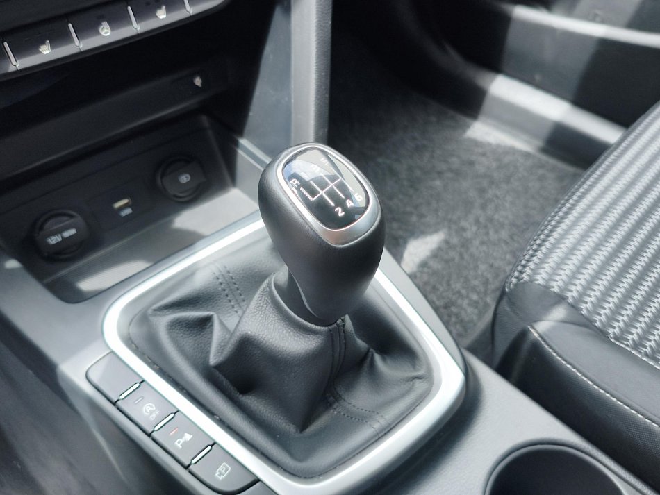 Kia Ceed 1.5 T-GDi TOP