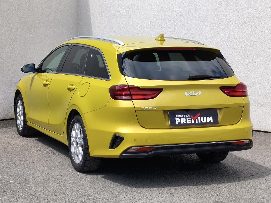 Kia Ceed 1.5 T-GDi TOP