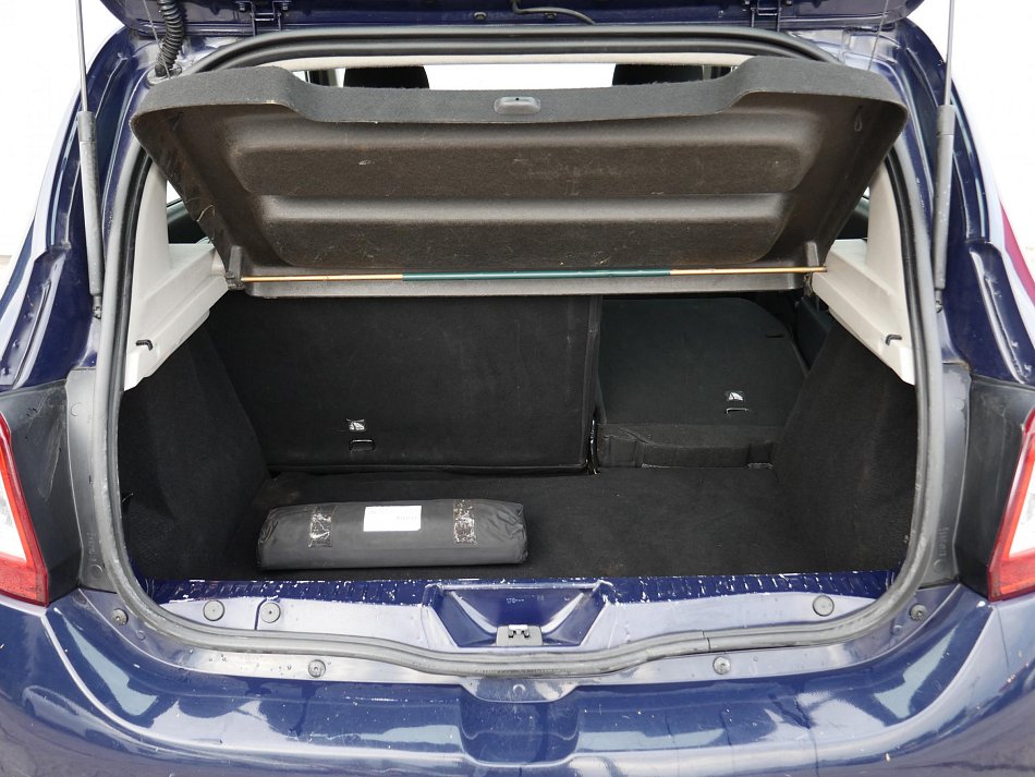 Dacia Sandero 1.2 16V 