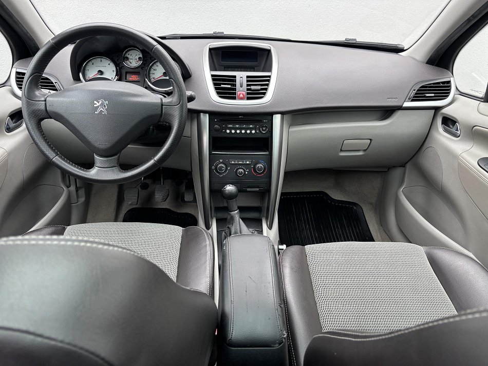 Peugeot 207 1.6HDi 
