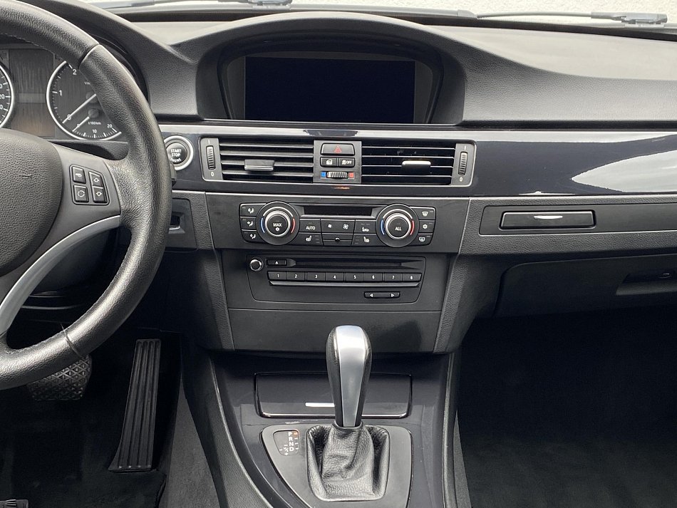 BMW Řada 3 2.0 D  318d