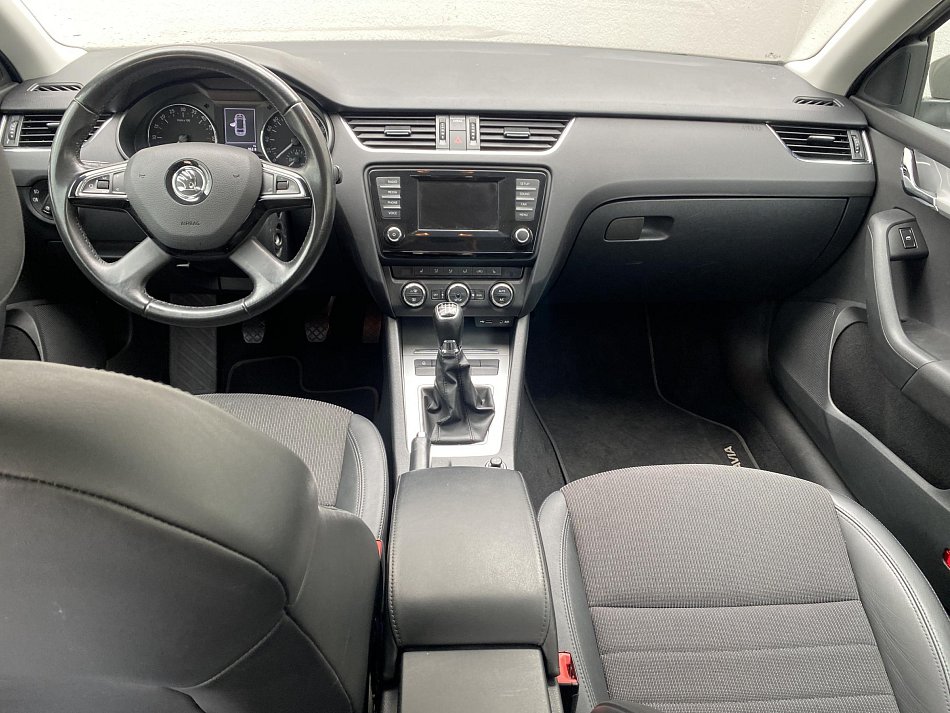 Škoda Octavia III 1.6 TDi Elegance