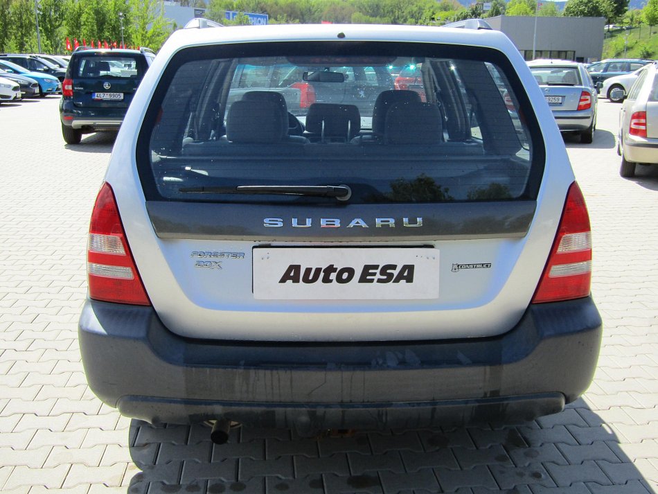 Subaru Forester 2.0i  4x4