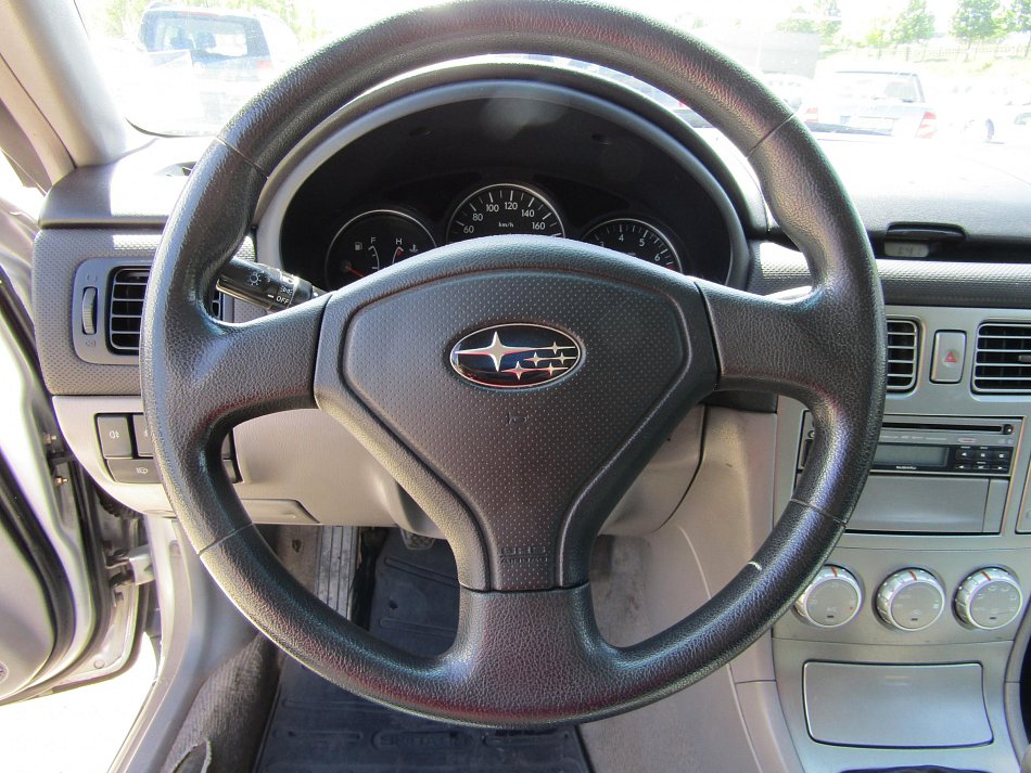 Subaru Forester 2.0i  4x4