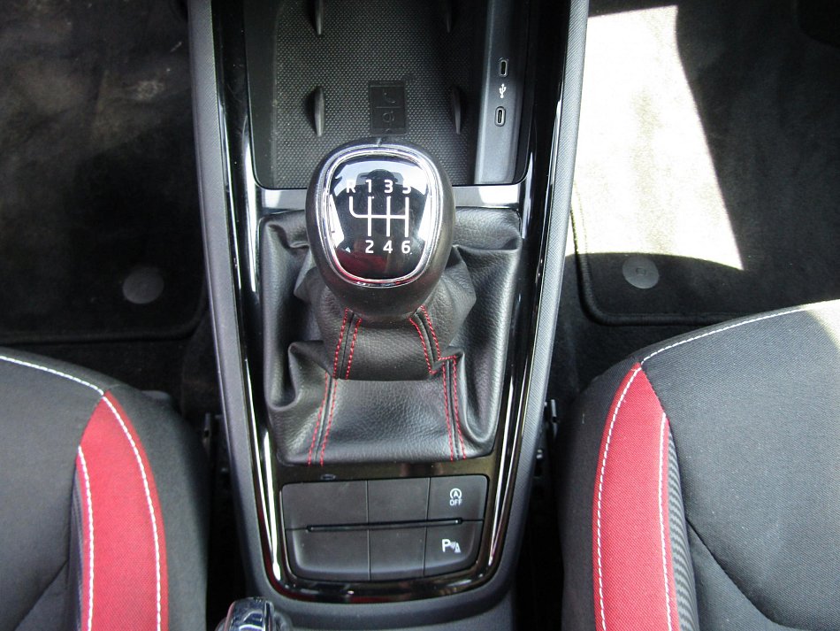 Škoda Kamiq 1.5 TSi Monte Carlo