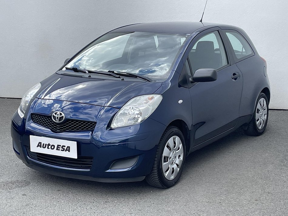 Toyota Yaris 1.0 VVT-i Cool