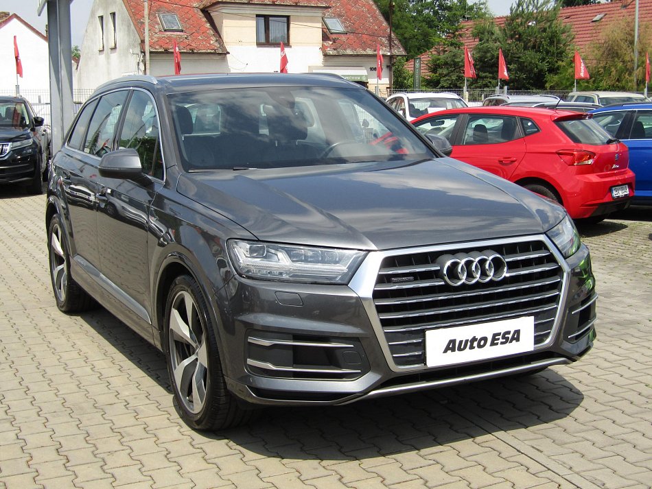 Audi Q7 3.0 TDi S-line quattro